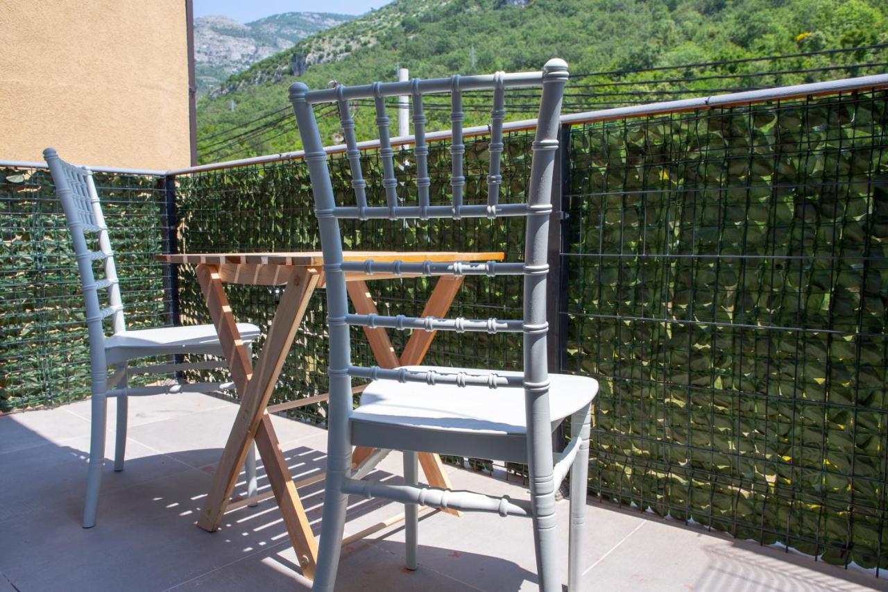Family Apartments Vukcevic Čanj Εξωτερικό φωτογραφία