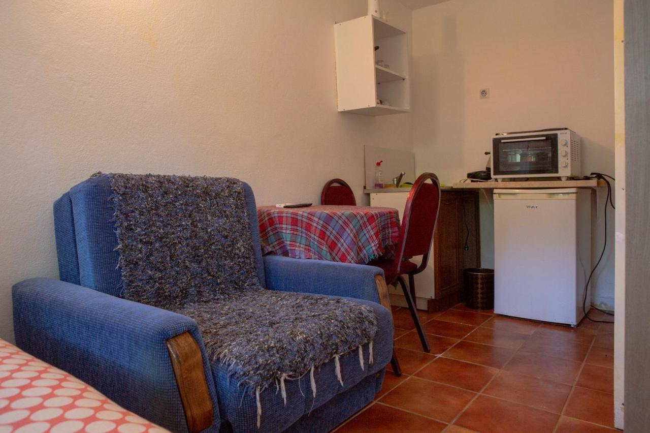 Family Apartments Vukcevic Čanj Εξωτερικό φωτογραφία